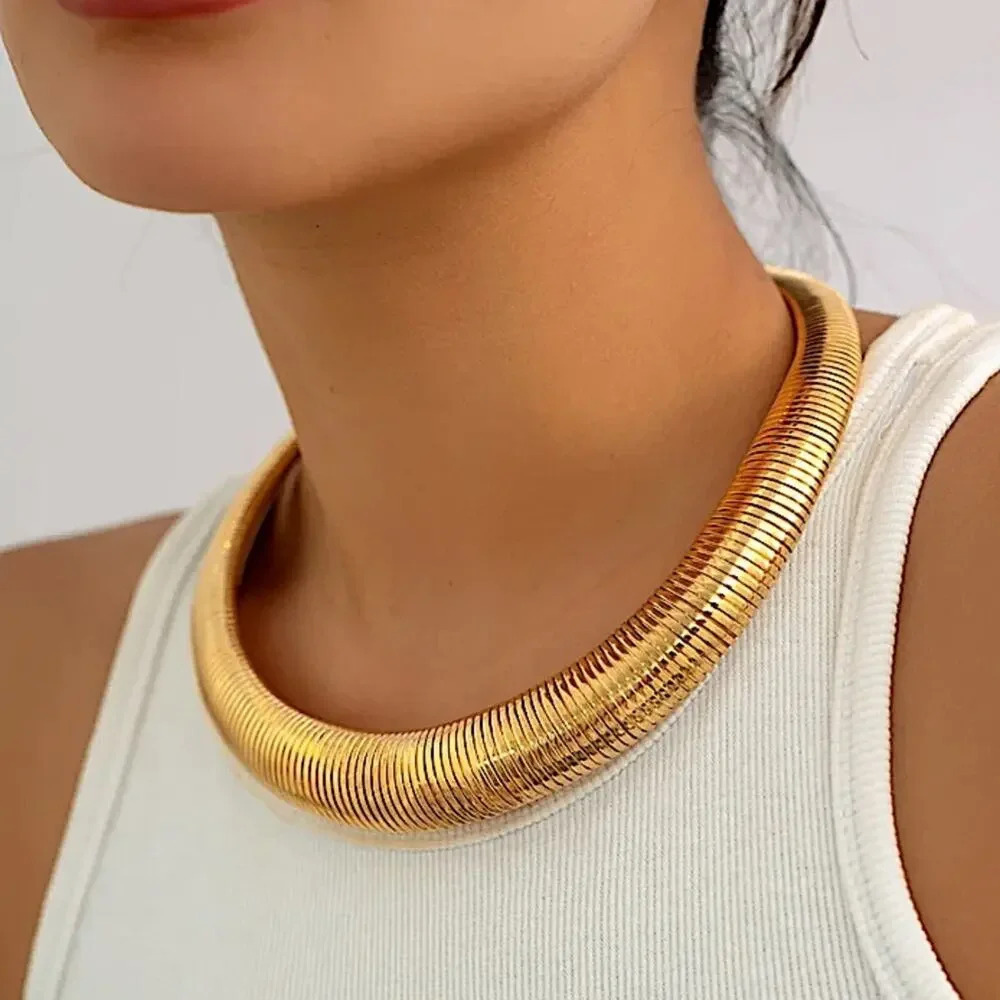 Gold Collar Exaggerated Choker Grunge Punk Spiral